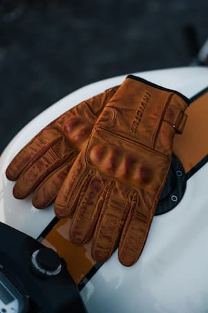 Invictus Guantes